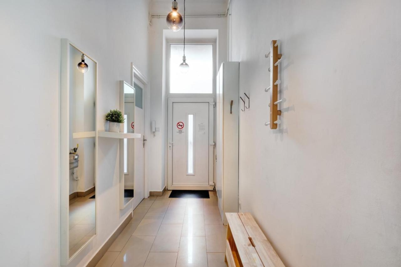 d.Five Elizabeth Garden Apartment Budapest Exterior foto